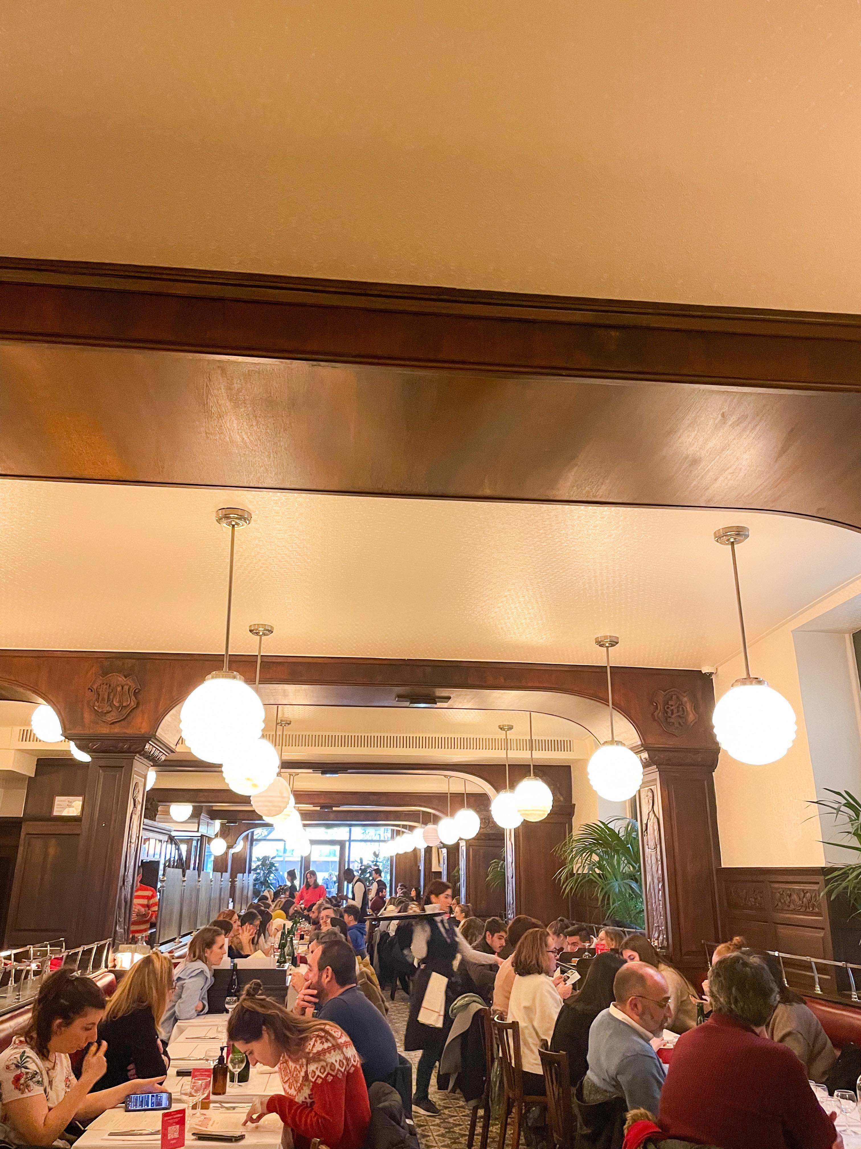 bouillon republique restaurant paris