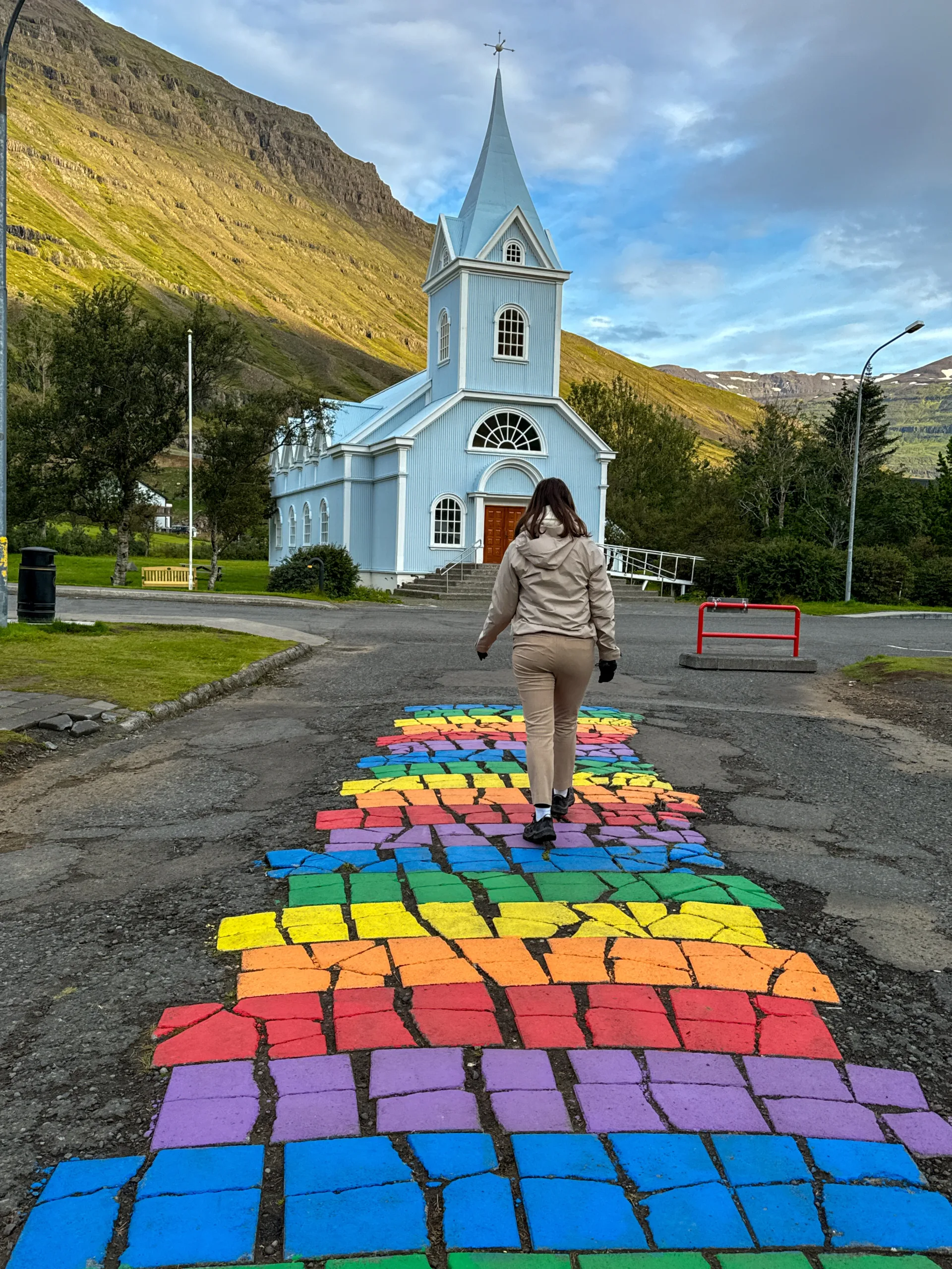 Seyðisfjörður arc en ciel Seyðisfjörður arc en ciel