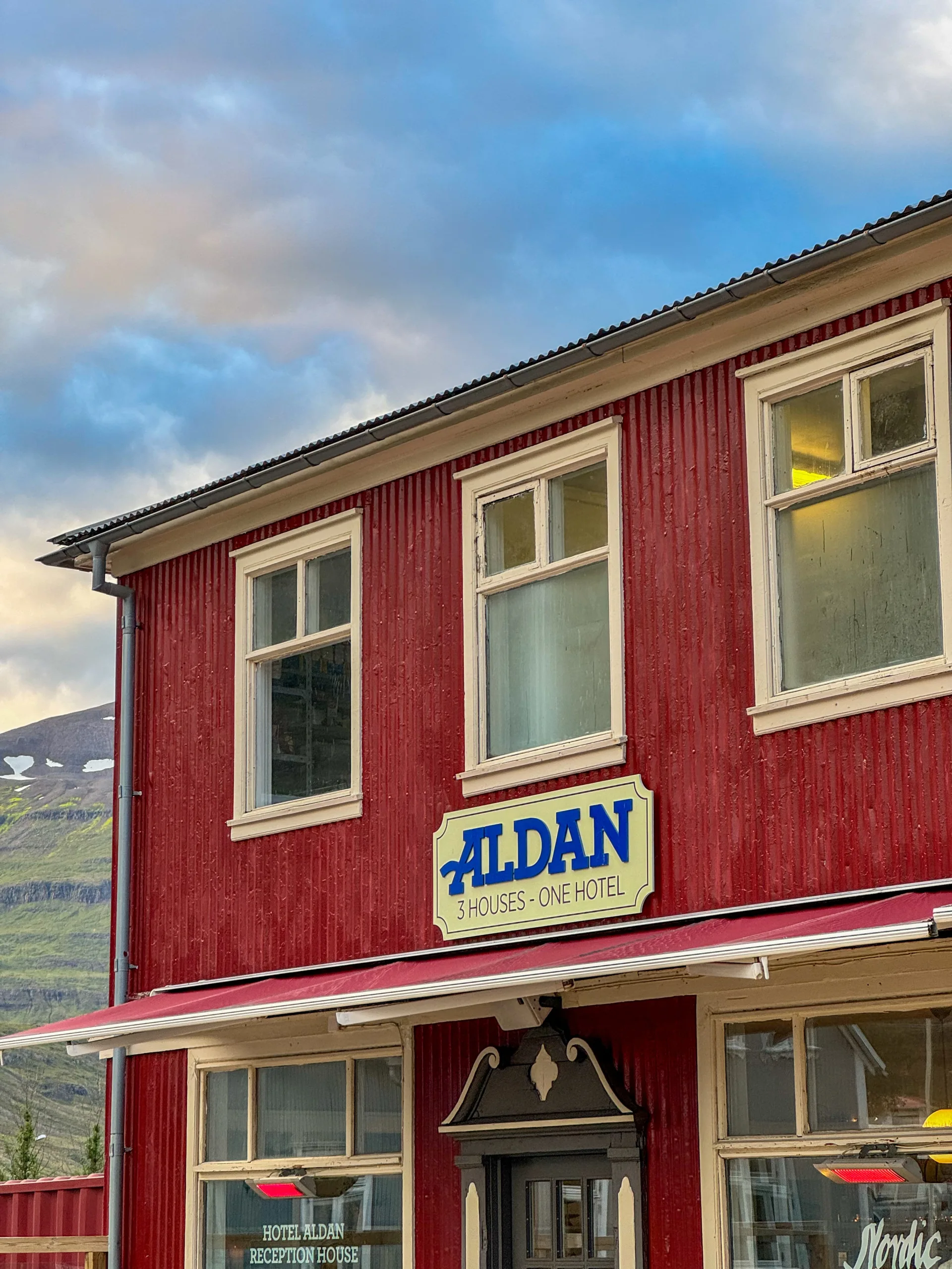 Village Seyðisfjörður islande Village Seyðisfjörður islande